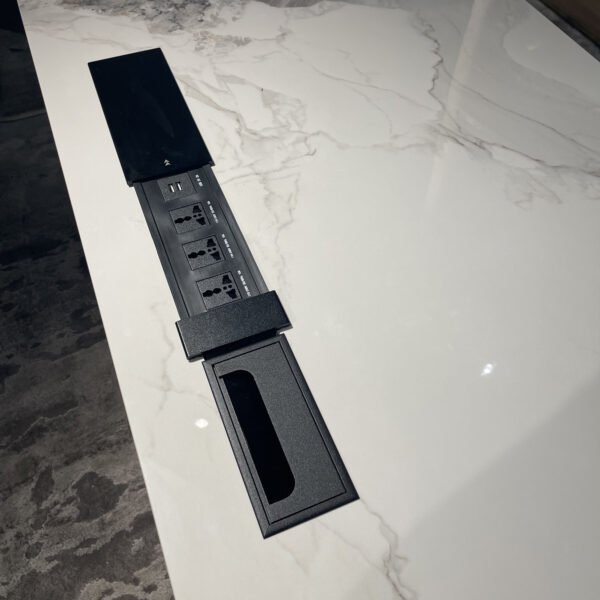 Office Desk D02 - Image 6